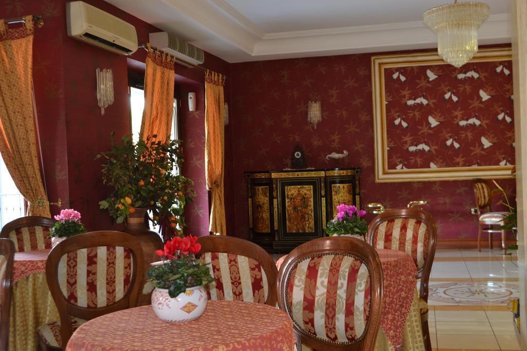 Hotel Ristorante Donato Calvizzano Bagian luar foto